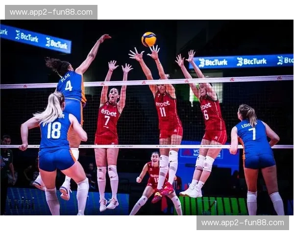 亚洲排球的“速度与温情”：当东洋魔女遇见微笑拳王，一场跨越次元的巅峰对话